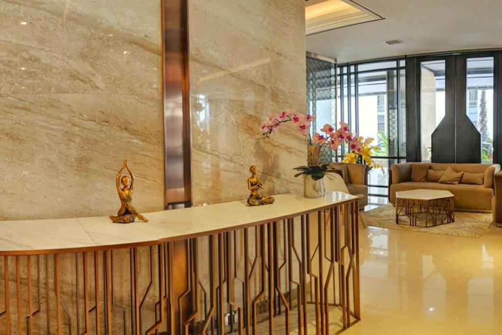 Lovina 1615 At Pollux Meisterstadt Batam ภายนอก รูปภาพ